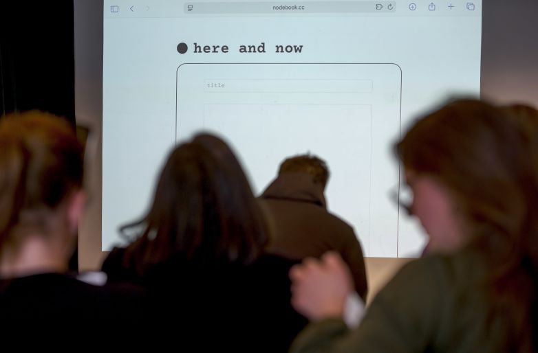 Nodebook.cc opens for collective journalling